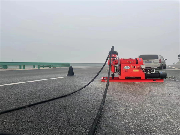 邳州马路路基路面开裂下沉注浆加固灌浆